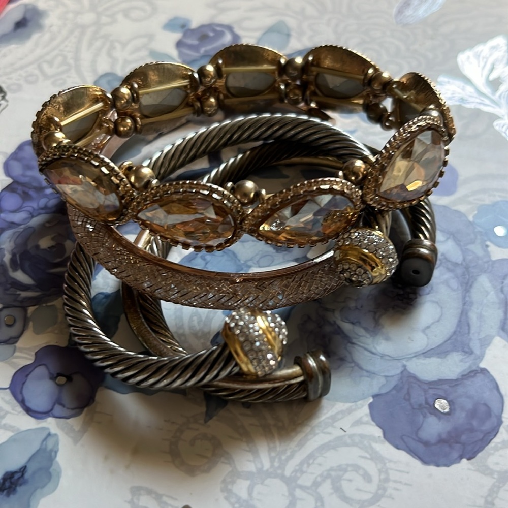 Bracelet bundle - Picture 6 of 7